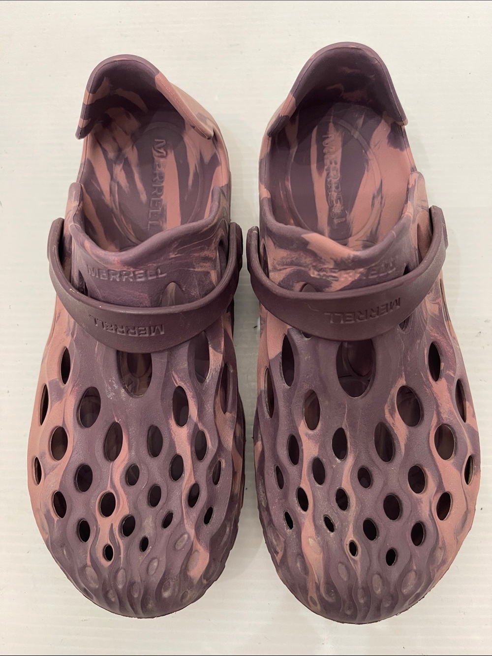 MERRELL HYDRO MOC BURGUNDY& PURPLE SANDALS WOMENS SIZE 7.5